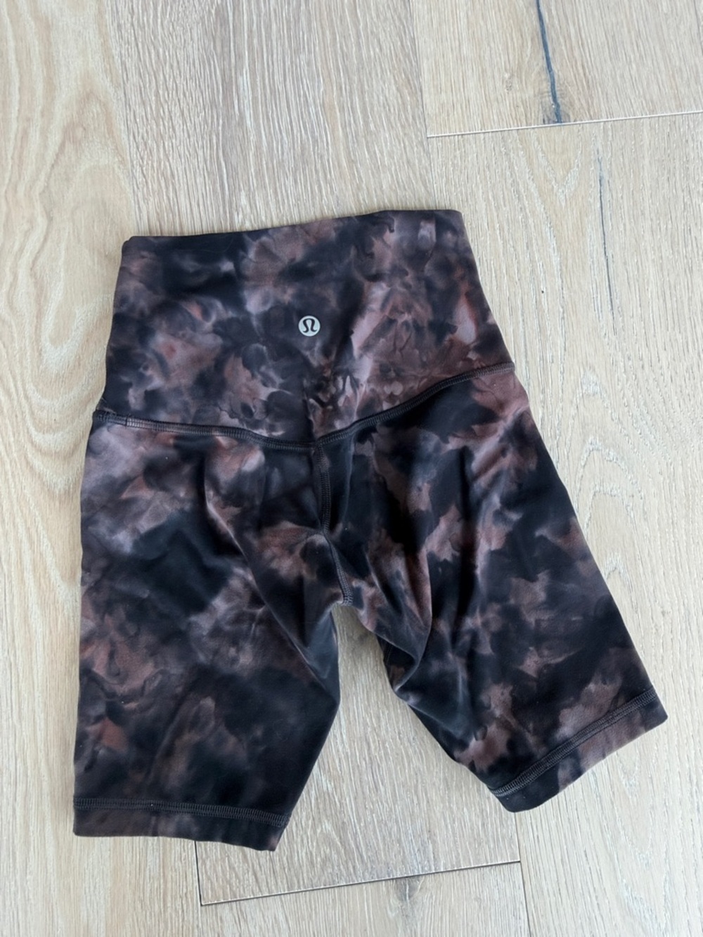 Lululemon bike shorts